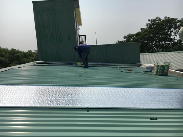 Chống Dột Mái Tôn Tại Bình Chánh Giá Rẻ Chuyên Nghiệp