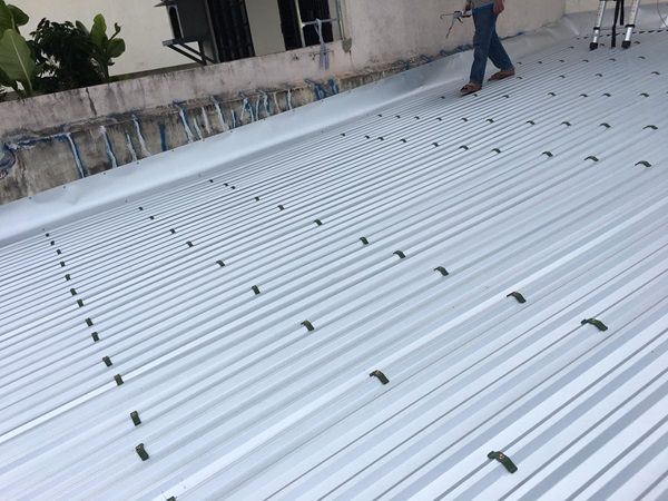 chống dột mái tôn