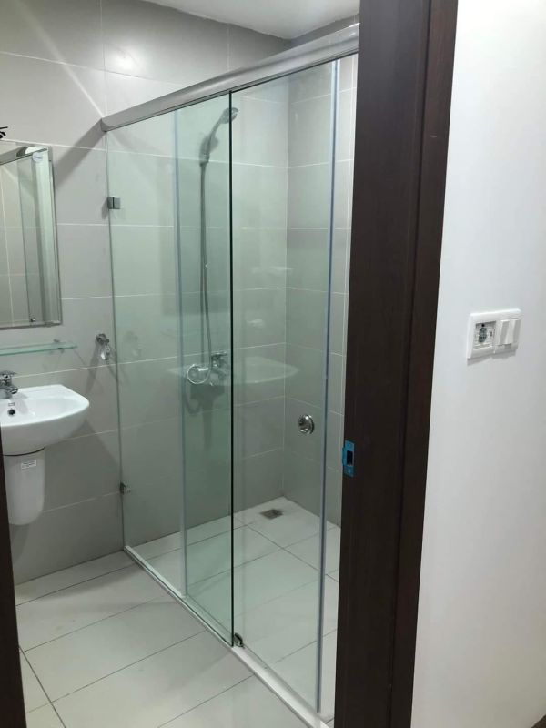 làm vách kính cường lực tại bình chánh