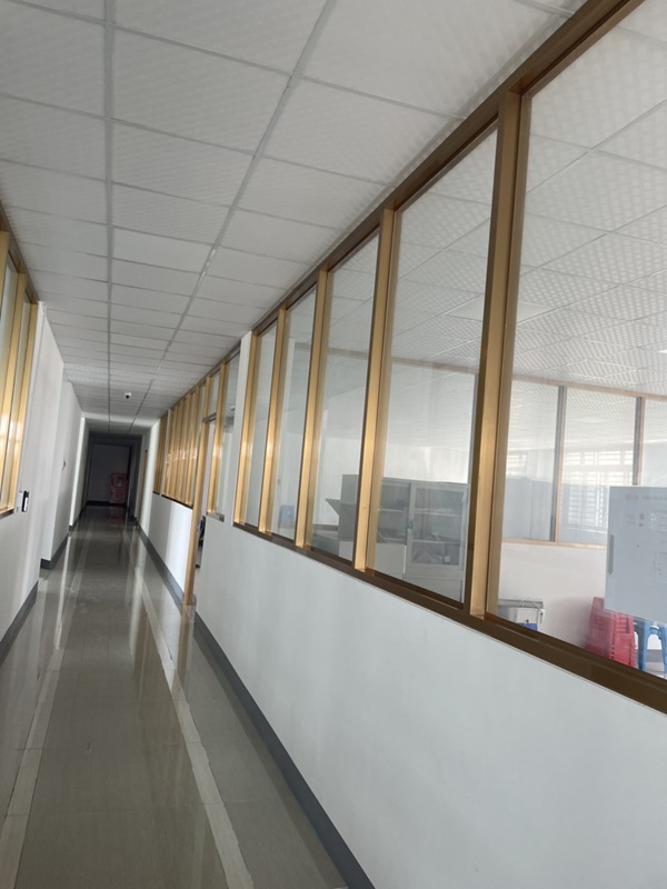 thi công vách ngăn tại tân bình