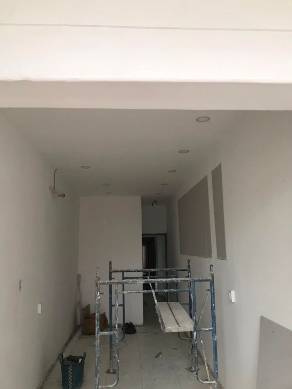 làm vách ngăn thạch cao
